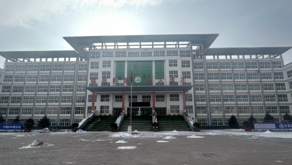 春節(jié)將至，大多數(shù)建設(shè)者已踏上歸途<div   id=