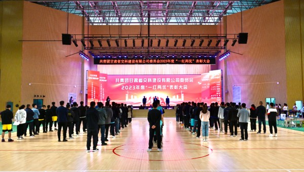 為進一步弘揚“五四”精神<div   id=