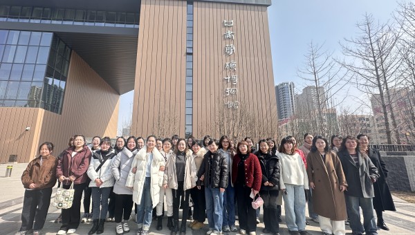 人間最美三月天<div   id=