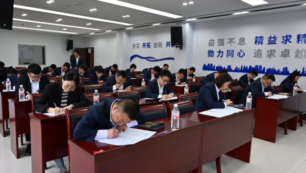 “本屆競賽試題結合了財務業(yè)務實際、制度與核算辦法，設置會計實務全流程核算應用題<div   id=